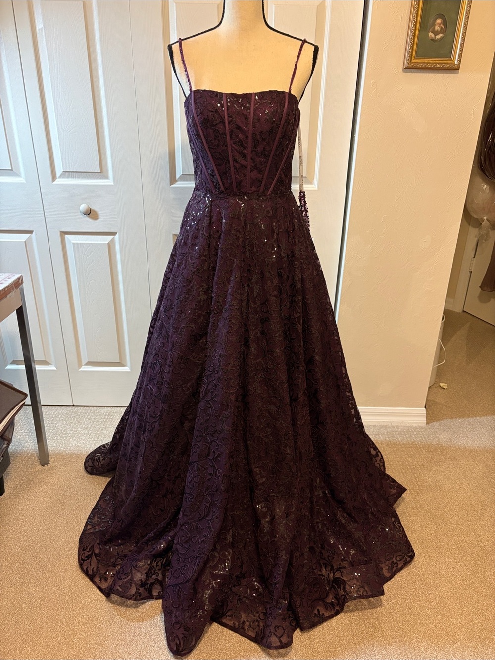 NWTColette Mon Cheri Plum Sequined Lace Prom/Formal Dress-Size 4.